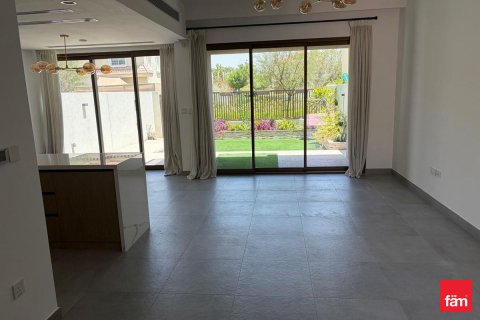 Vila u gradu Dubai, UAE 3 spavaće sobe, 166.3 m2 Br. 715113 - Slika 2