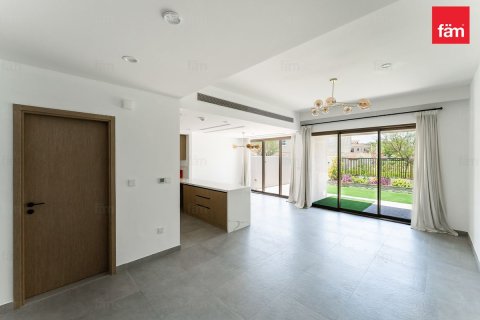 Villa en alquiler en Dubai, EAU 3 dormitorios, 166.3 m2 № 715113 - foto 2