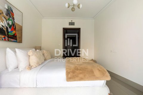 Apartemen di Downtown Dubai (Downtown Burj Dubai), UEA 2 kamar tidur, 152.92 m2 nomor 744329 - foto 7