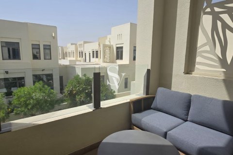 Reem, Dubai, UAE의 임대용 타운하우스 침실 3개, 278제곱미터 번호 713200 - 사진 3