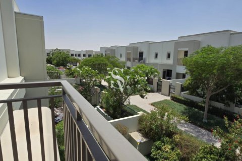 Řadový dům v Town Square, Dubai, SAE 3 ložnice, 191 m² Č.: 713202 - fotografie 25