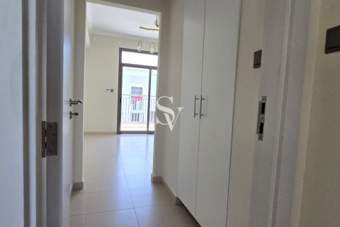 Řadový dům v Town Square, Dubai, SAE 3 ložnice, 191 m² Č.: 713202 - fotografie 26