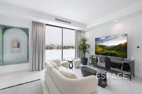 Villa para arrendamento em Palm Jumeirah, Dubai, EAU 6 quartos, 650 m2 № 650289 - foto 9