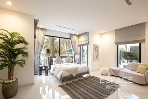 Villa para arrendamento em Palm Jumeirah, Dubai, EAU 6 quartos, 650 m2 № 650289 - foto 15