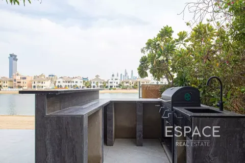 Villa para arrendamento em Palm Jumeirah, Dubai, EAU 6 quartos, 650 m2 № 650289 - foto 20