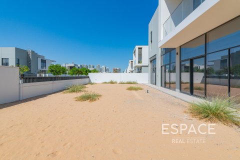 Villa til leie i Al Furjan, Dubai, Emiratene 5 soverom, 414 kvm Nr. 650287 - Foto 19