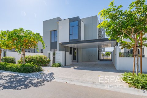 Villa til leie i Al Furjan, Dubai, Emiratene 5 soverom, 414 kvm Nr. 650287 - Foto 2