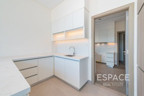 Villa til leie i Al Furjan, Dubai, Emiratene 5 soverom, 414 kvm Nr. 650287 - Foto 9