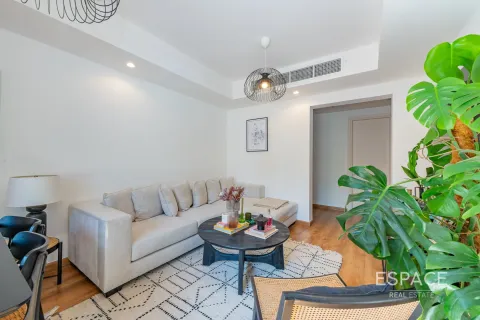 Villa in The Springs, Dubai, UAE 2 bedrooms, 153 sq.m. № 650292 - photo 20