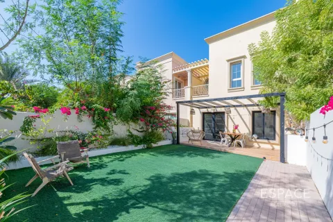 Villa in The Springs, Dubai, UAE 2 bedrooms, 153 sq.m. № 650292 - photo 16