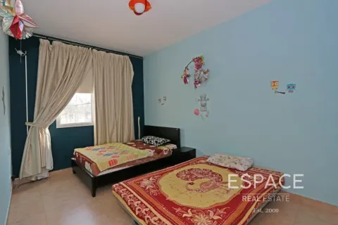 Villa The Lakes, Dubaijā, AAE 3 istabas, 234 m2 Nr. 650291 - attēls 12