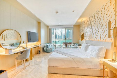Apartment in Palm Jumeirah, Dubai, UAE 46 sq.m. № 591960 - photo 3