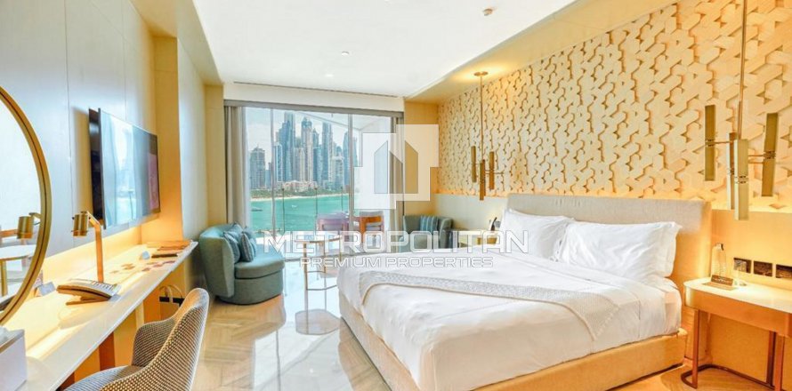 Apartment in Palm Jumeirah, Dubai, UAE 46 sq.m. № 591960