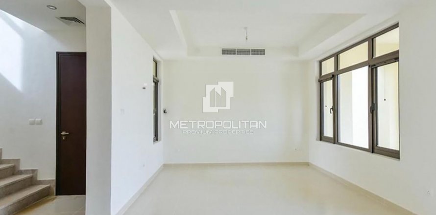 ویلا در Reem، Dubai ، امارات متحده عربی 3 خوابه ، 311 متر مربع. شماره 592760