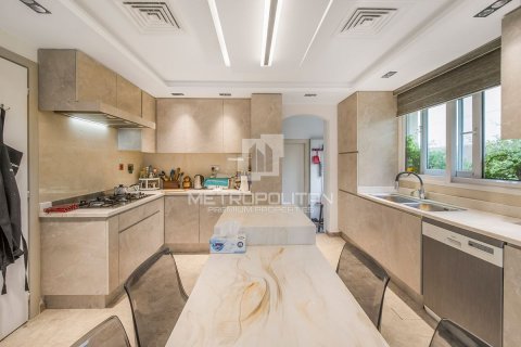 Villa itt: Meadows, Dubai, EAE, 4 hálószoba, 344 m², azonosító: 592762 - fénykép 13