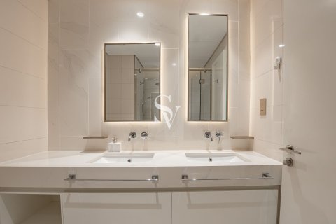 Apartamento para arrendamento em Dubai Harbour, Dubai, EAU 2 quartos, 106 m2 № 702884 - foto 15