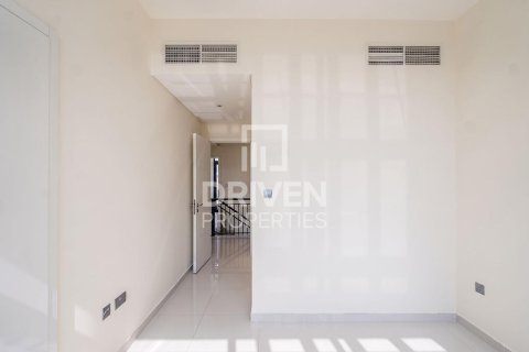 Shtëpi në qytet në Dubai, Emiratet e Bashkuara Arabe 3 dhoma gjumi, 151.8 m2. № 756643 - Foto 7