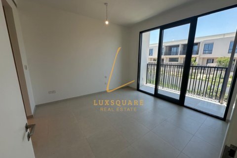 Βίλα σε Jebel Ali, Dubai, ΗΑΕ 4 υπνοδωμάτια, 252 τ.μ. Αρ. 719756 - φωτογραφία 17
