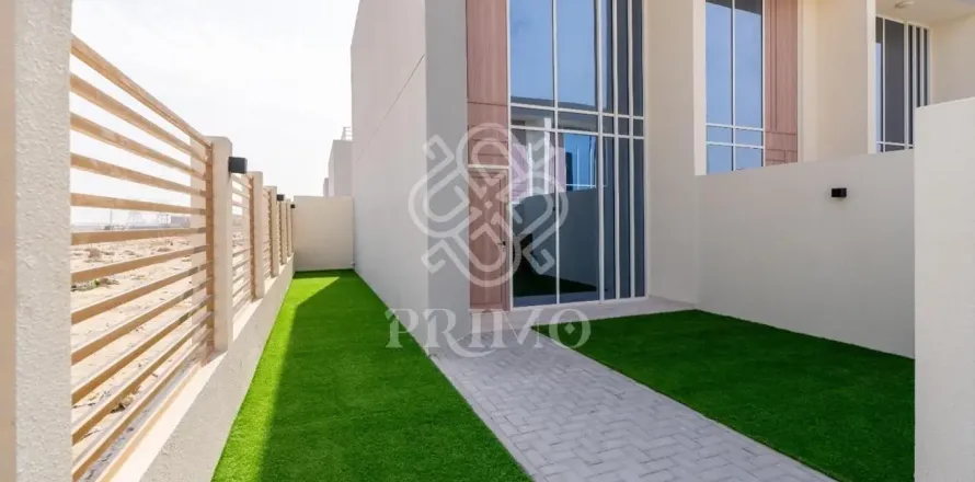 Kuća u nizu u Dubai, UAE 98 m2, 1 spavaća soba Br. 719752