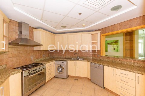 Apartemen di Palm Jumeirah, Dubai, UEA 3 kamar tidur, 3824 m2 nomor 586219 - foto 4