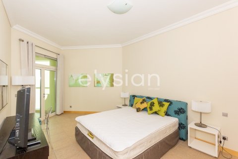 Apartemen di Palm Jumeirah, Dubai, UEA 3 kamar tidur, 3824 m2 nomor 586219 - foto 16