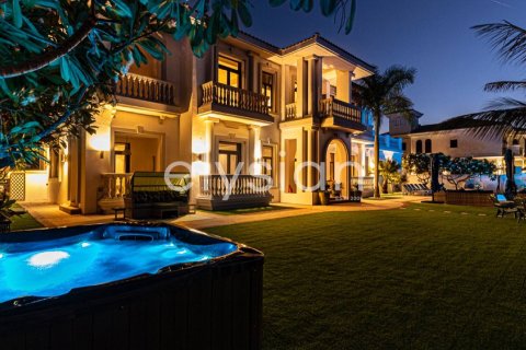 Vila v Palm Jumeirah, Dubai, SAE 6 ložnice, 1245 m² Č.: 586218 - fotografie 1
