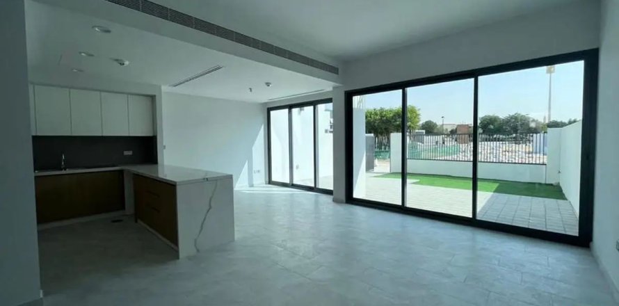 Villa i Dubai, Emiratene 3 soverom, 161 kvm nr. 753433
