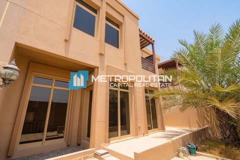 Таунхаус в Khalifa City, Абу-Даби, ОАЕ 4 спальні, 382.1м2 № 694641