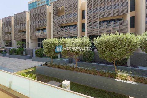 Σπίτι σε Al Raha Beach, Abu Dhabi, ΗΑΕ 4 υπνοδωμάτια, 622.3 τ.μ. Αρ. 694640 - φωτογραφία 3