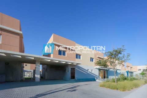 Таунхаус Al Samha, Абу-Даби, БАӘ-да 3 жатын бөлмелер, 155 м² № 694642 - фото 2