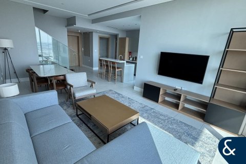 آپارتمان برای اجاره در Business Bay، Dubai، امارات متحده عربی 2 خوابه ، 173 متر مربع ، شماره 668187 - تصویر 2