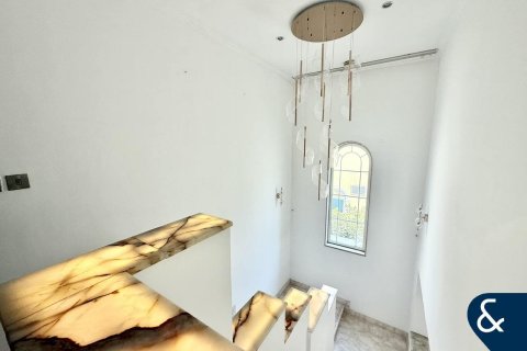 Jumeirah Park, Dubai, संयुक्त अरब अमीरात में विला, 4 बेडरूम, 465 वर्ग मीटर, संख्या 668325 - फ़ोटो 20