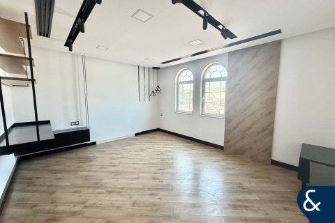 Jumeirah Park, Dubai, संयुक्त अरब अमीरात में विला, 4 बेडरूम, 465 वर्ग मीटर, संख्या 668325 - फ़ोटो 13