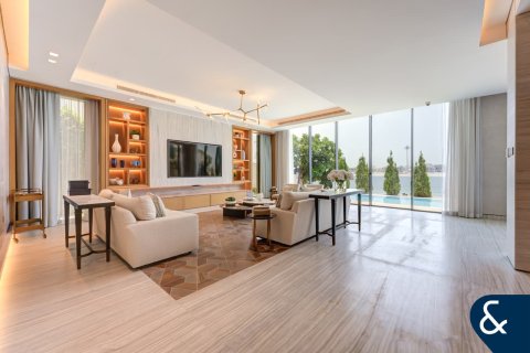 Üürile anda villa asukohaga Palm Jumeirah, Dubai, AÜE: 5 magamistoaga, 639 m² Nr 668304 - pilt 2