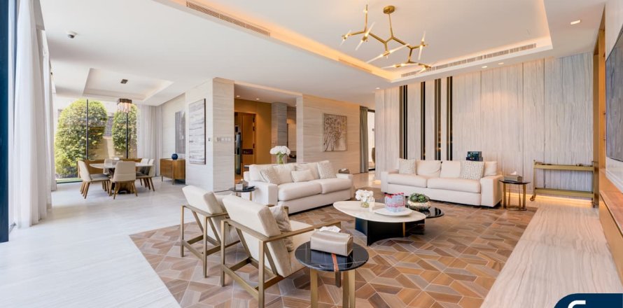 Palm Jumeirah、Dubai、UAEにあるヴィラ 5ベッドルーム、639 m2 No668304