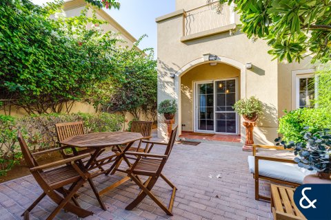 Villa para arrendamento em The Springs, Dubai, EAU 2 quartos, 167 m2 № 668188 - foto 5