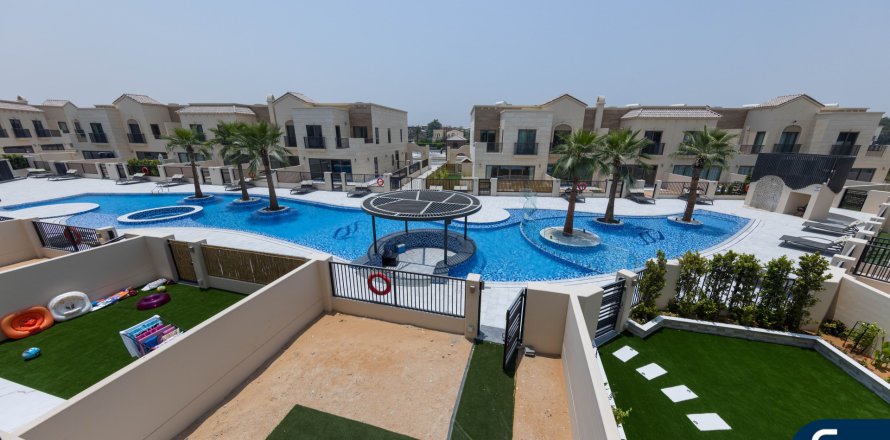 Townhouse în Jumeirah Golf Estates, Dubai, EAU 3 dormitoare, 195 mp.  №668306