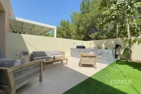 Vila u Dubai Land, UAE 3 spavaćih soba, 177 m2 Br. 737843 - fotografija 16