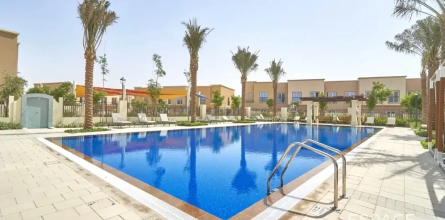 Vila u Dubai Land, UAE 177 m2, 3 spavaćih soba Br. 737843