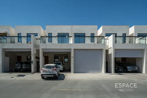 Kuća u nizu u Al Furjan, Dubai, UAE 3 spavaćih soba, 279 m2 Br. 737842 - fotografija 20