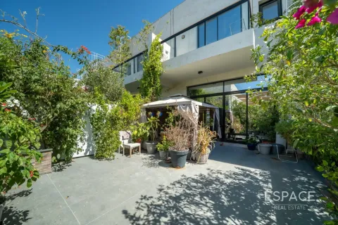 Kuća u nizu u Al Furjan, Dubai, UAE 3 spavaćih soba, 279 m2 Br. 737842 - fotografija 1