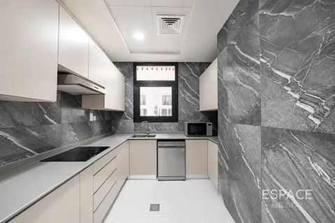 Kuća u nizu u Al Furjan, Dubai, UAE 3 spavaćih soba, 279 m2 Br. 737842 - fotografija 5