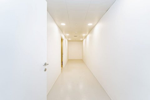 Office in Al Reem Island, Abu Dhabi, UAE 455 sq.m. № 594894 - photo 11