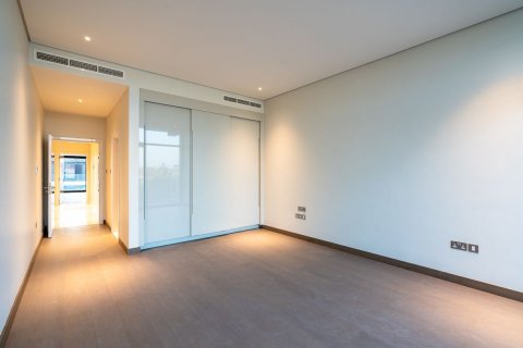 Commercial property on the Saadiyat Island, Abu Dhabi, UAE 4 bedrooms, 636 sq.m. № 594906 - photo 11