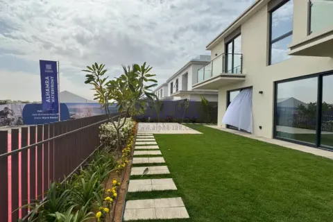 Al Hamra Village, Ras Al Khaimah, UAE의 판매용 빌라 침실 4개, 454.9제곱미터 번호 718095 - 사진 5