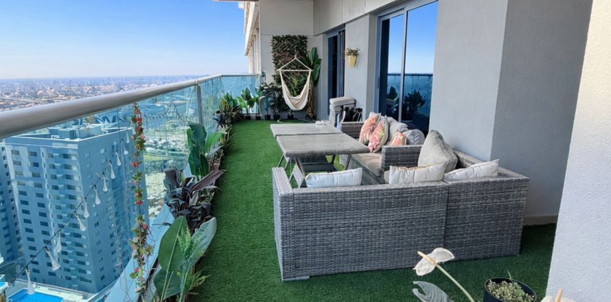 Leilighet i Business Bay, Dubai, Emiratene 4 soverom, 203.4 kvm nr. 693052