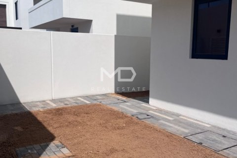 Villa in affitto a Yas Island, Abu Dhabi, EAU 3 camere da letto, 229.9 mq. № 555513 - foto 10
