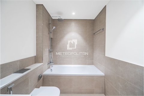 Apartment til salg i Dubai Harbour, Dubai, UAE 2 soveværelser, 112 kvm № 593651 - foto 23