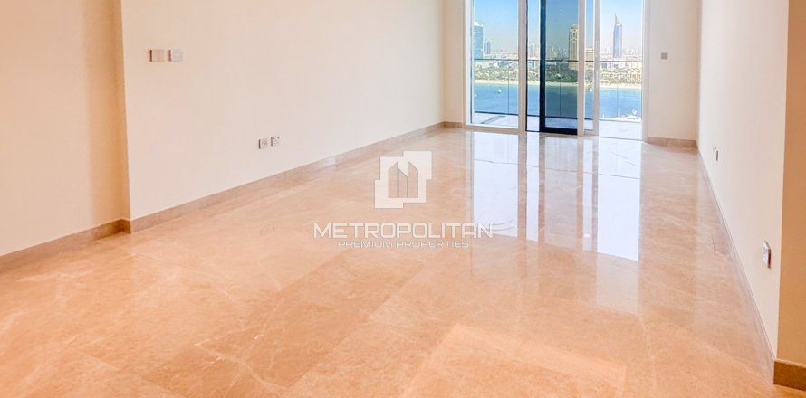 Apartment in Dubai Harbour, Dubai, UAE 2 bedrooms, 113 sq.m. № 593651
