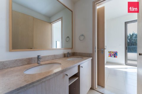 Vila di Reem, Dubai, UAE 3 bilik tidur, 324.4 meter persegi № 719643 - foto 13
